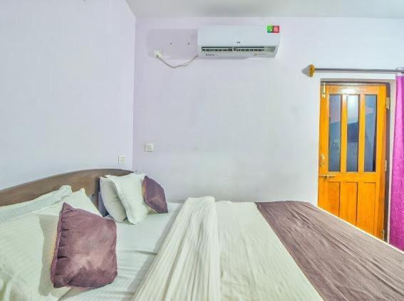 Baga Beach Exotica Hotel Eksteriør billede